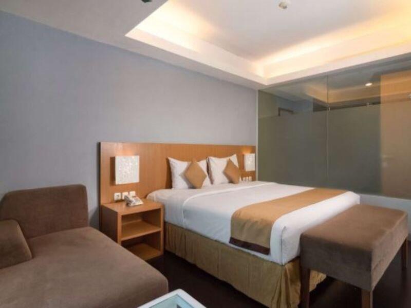 Kyriad Royal Seminyak Extérieur photo