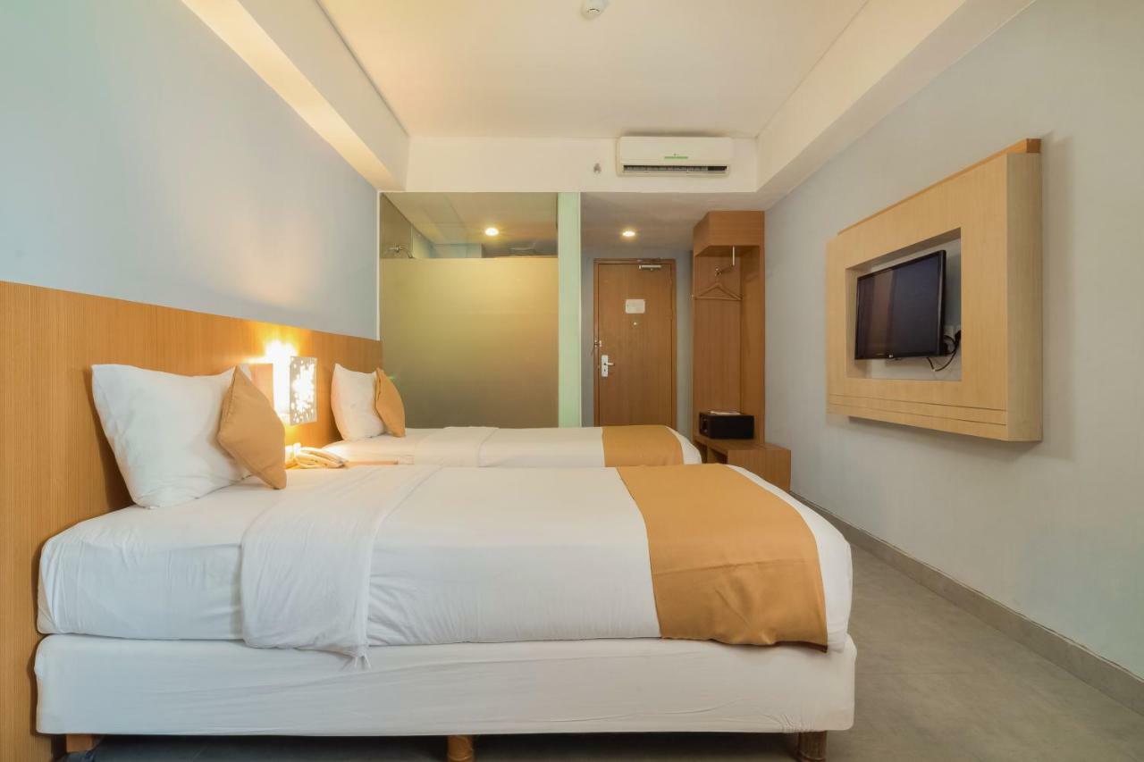 Kyriad Royal Seminyak Extérieur photo